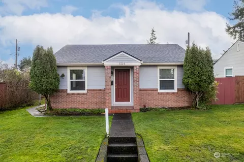 5114 N Seaview St, Tacoma, WA 98407