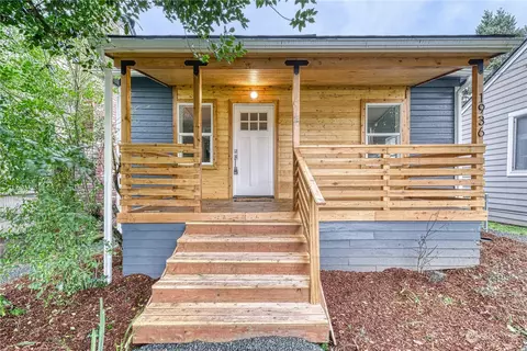 1936 Gregory Way, Bremerton, WA 98337