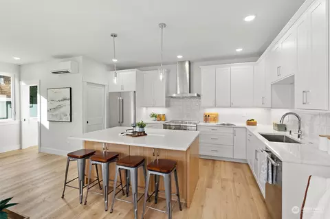 Kitchen - 2114 N 43rd St, Seattle, WA 98103 photo 1 of 3