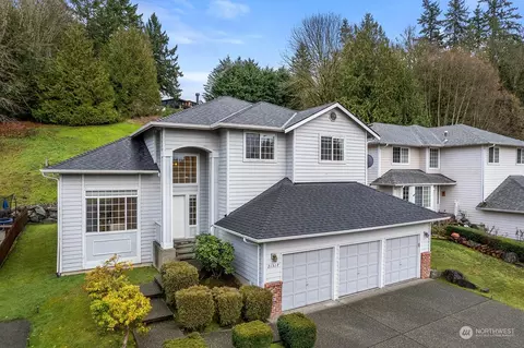 21517 12th Ave W, Lynnwood, WA 98036