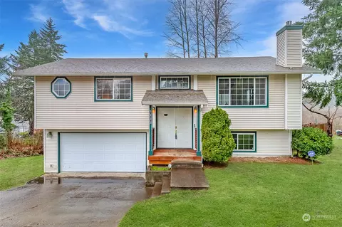 5431 Henslin Dr SE, Olympia, WA 98513