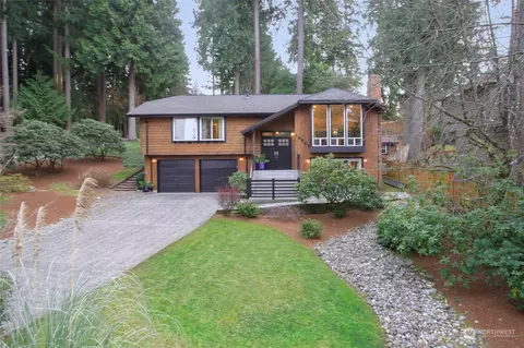 10507 115th Pl NE, Kirkland, WA 98033