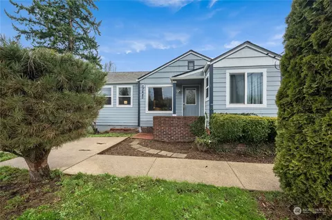 7640 A St, Tacoma, WA 98408