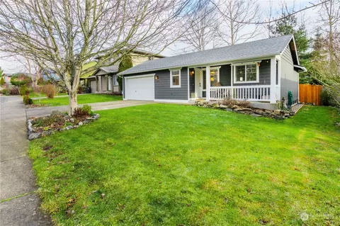 1464 Fruitland Dr, Bellingham, WA 98226