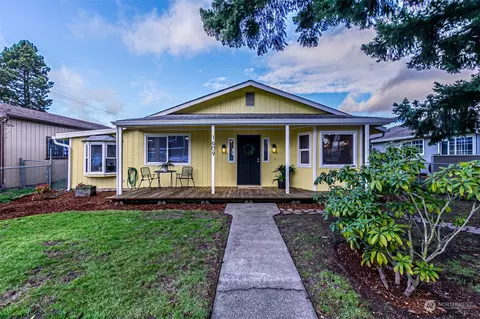 1609 E 60th St, Tacoma, WA 98404