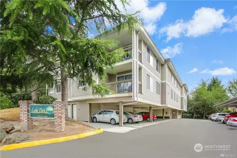 1475 N 200th St #205, Shoreline, WA 98133