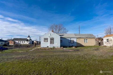 205 E 5th St, Lind, WA 99341 photo 3