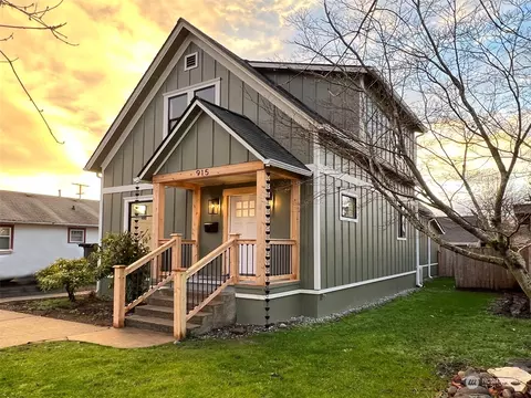915 E St, Centralia, WA 98531 photo 2