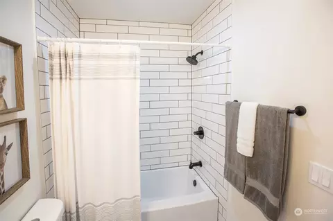 915 E St, Centralia, WA 98531 photo 24