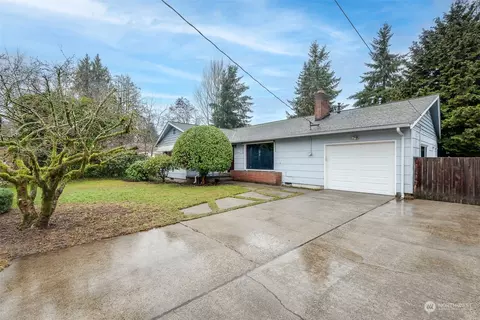 1207 Hall St SE, Lacey, WA 98503