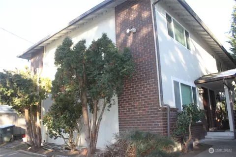1729 Madison St, Everett, WA 98203