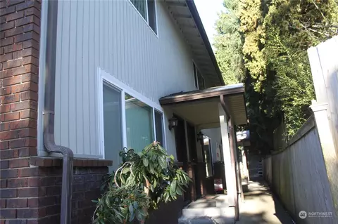 1729 Madison St, Everett, WA 98203 photo 3