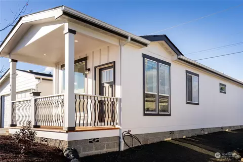 901 N Iris Ave, Sequim, WA 98382 photo 3