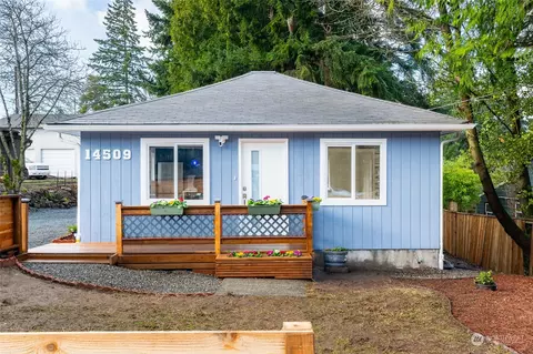 14509 Interlake Ave N, Shoreline, WA 98133