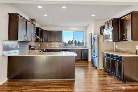 7926 19th Dr SE, Everett, WA 98203 photo 9