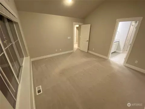19721 Meridian Pl W, Bothell, WA 98012 photo 7