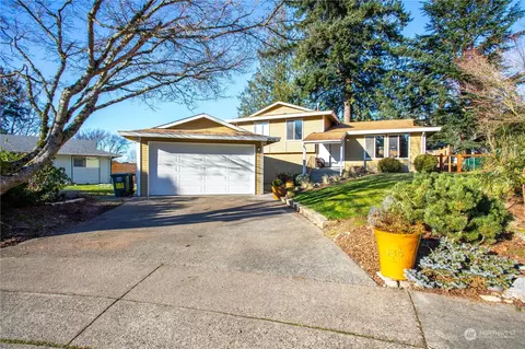 2635 Vining Pl, Bellingham, WA 98226