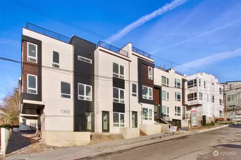 3924 S A S Pearl St, Seattle, WA 98118