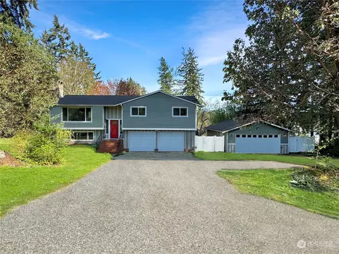 18892 Noll Rd NE, Poulsbo, WA 98370