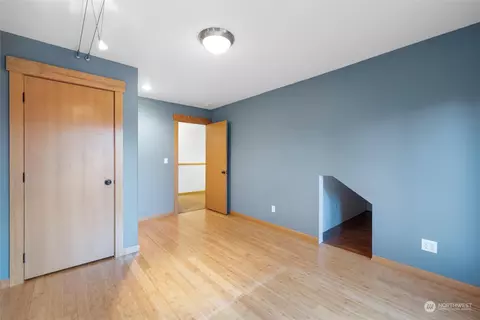 Bedroom - 1131 E Chestnut St, Walla Walla, WA 99362 photo 2 of 2