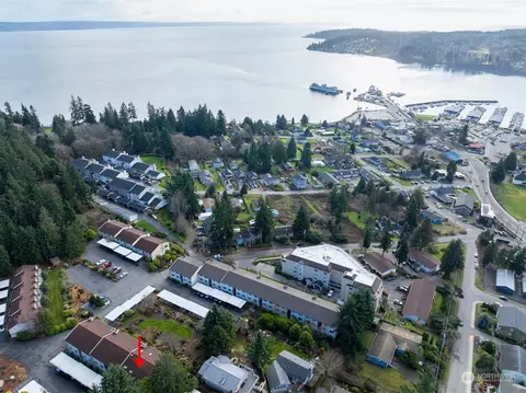 26435 Pennsylvania Ave NE #38, Kingston, WA 98346