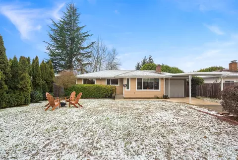 855 Monroe Ave NE, Renton, WA 98056