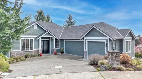4515 Country Club Dr NE, Tacoma, WA 98422