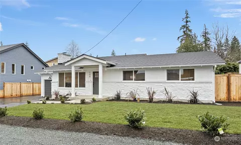 108 161st St SE, Bothell, WA 98012