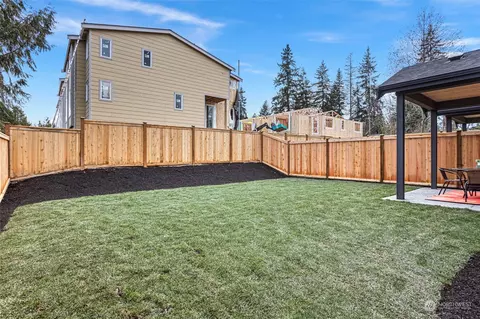 Exterior - 116 161st St SE #1, Bothell, WA 98012 photo 6 of 7