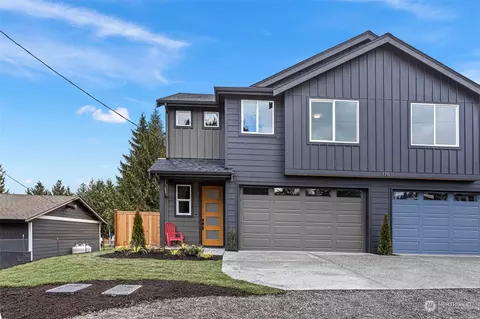 Exterior - 116 161st St SE #1, Bothell, WA 98012 photo 2 of 7