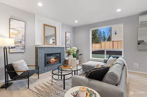 Living - 116 161st St SE #1, Bothell, WA 98012 photo 2 of 4