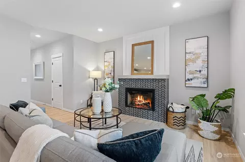 Living - 116 161st St SE #1, Bothell, WA 98012 photo 3 of 4