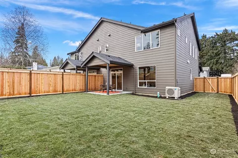 Exterior - 116 161st St SE #1, Bothell, WA 98012 photo 7 of 7