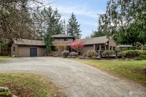 21525 SE 242nd St, Maple Valley, WA 98038