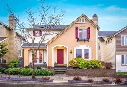 17024 Woodside Dr SE, Renton, WA 98058