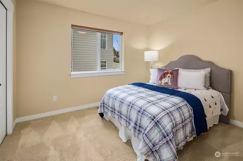 Bedroom - 21710 31st Dr SE, Bothell, WA 98021 photo 5 of 5