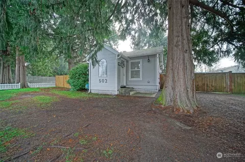 502 3rd Ave SE, Pacific, WA 98047
