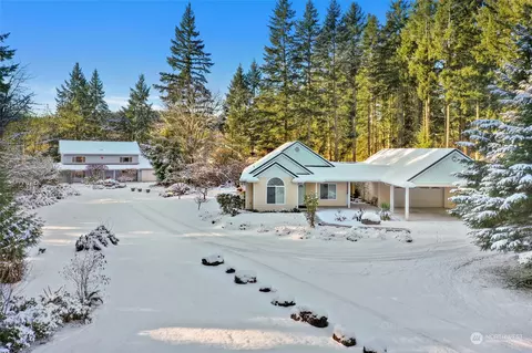 8811 402nd St E, Eatonville, WA 98328