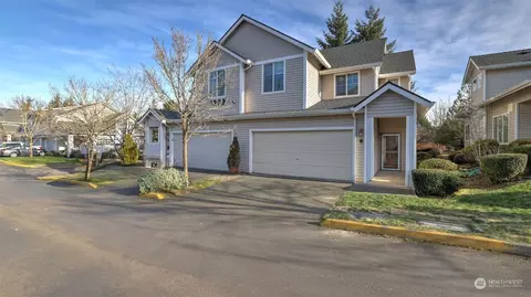 1202 63rd St SE #B, Auburn, WA 98092