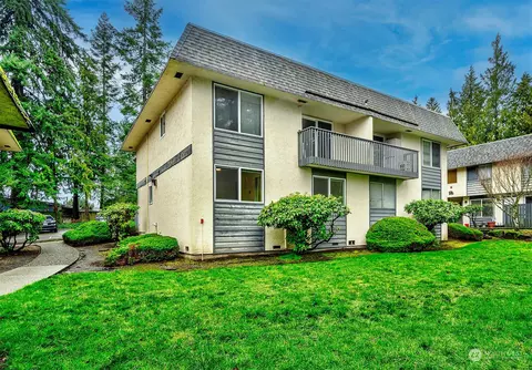 6117 204th St SW #I4, Lynnwood, WA 98036