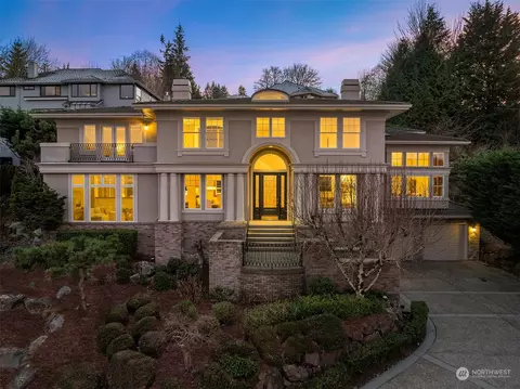 17255 SE 57th Pl, Bellevue, WA 98006