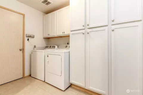 2911 Carbon Ridge St, Enumclaw, WA 98022 photo 15