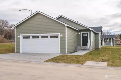 123 E 9th Ave #47, Moses Lake, WA 98837
