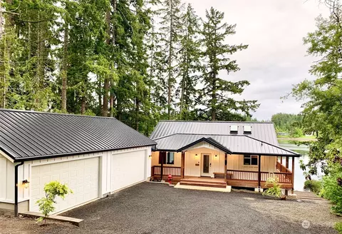 231 E Church Point Dr, Shelton, WA 98584