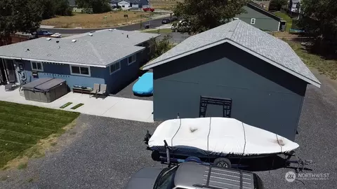 1123 W Malaga Ave, Moses Lake, WA 98837