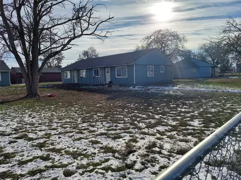 1114 1116 Arlington Ave, Moses Lake, WA 98837