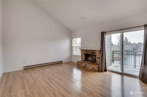 Living - 820 Cady Rd #E305, Everett, WA 98203 photo 2 of 2