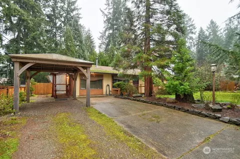 1240 Neil St NE, Olympia, WA 98516