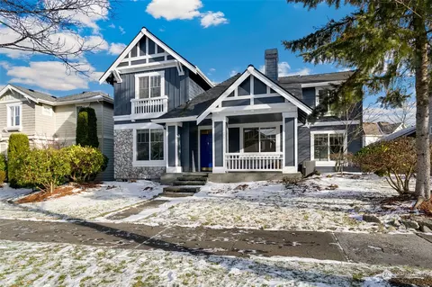 7012 Fairway Ave SE, Snoqualmie, WA 98065