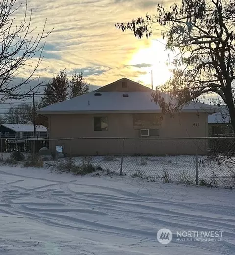 934 936 Lowry St, Moses Lake, WA 98837